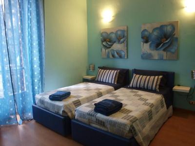 Duca's Guest House - 6