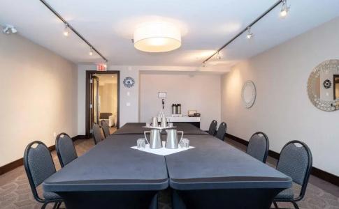 Sandman & Suites South - 12