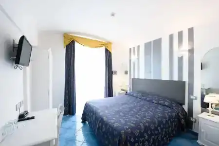 Bussola - 1