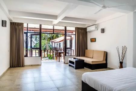 Green Parrot Beach Resort - 67