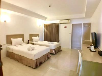 Trat Center - 25
