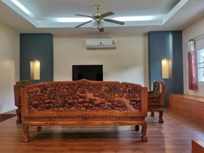 Thai Crystal Resident - 85