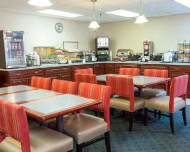 Comfort Inn Civic Center - 31