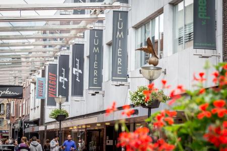 Boutique Lumiere - 0