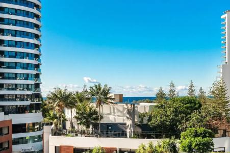 Peppers Broadbeach - 47