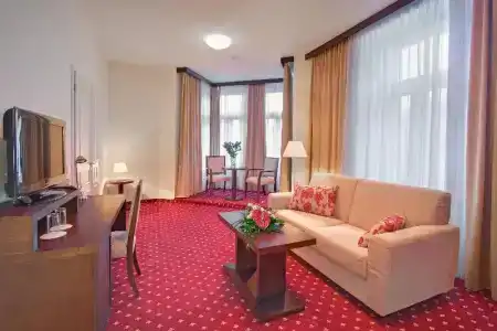 Clarion GrandZlaty Lev - 38