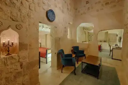 Taru Cave Suites - 86