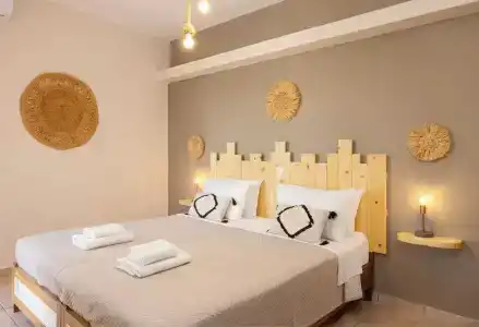 Nisea Samos - 81
