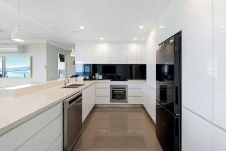 Ultiqa Beach Haven On Broadbeach - 380