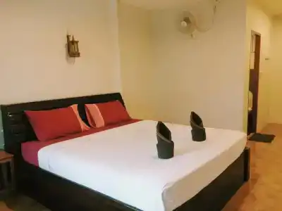 Maehaad Garden Inn - 11