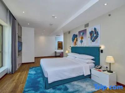 Ramada and Suites by Wyndham Dubai JBR - 92