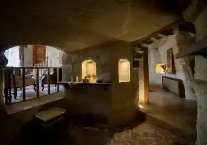 Sinasos Palace Cave - 16