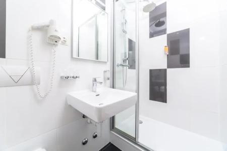 Budget Alexander - 45