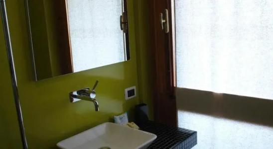 b&b Elia's - 7