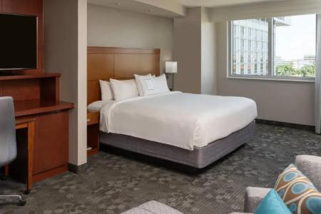 Courtyard by Marriott Miami Airport - 53