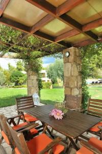 Polyastron Villas & Suites - 73