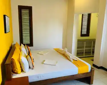 Sam's Guest House - 19