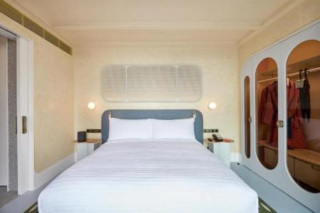 The Standard, Bangkok Mahanakhon - 4