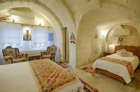 Tulip Cave Suites - 146