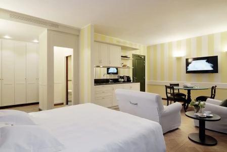 Camperio House Suites & - 10