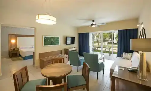 Newly Renovated - 7