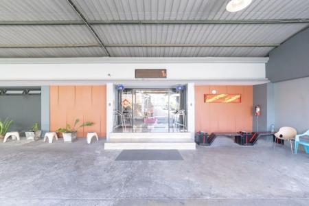 Oyo 75382 Chonburi - 11