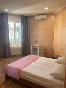 Mari Guest House - 100