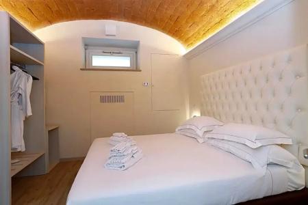 Florence Luxury Suites and Wellness - 35