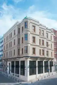 Meserret Palace - Special Category - 2