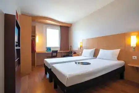 Ibis Plzeň - 46