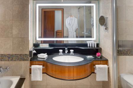 Kempinski Corvinus Budapest - 13
