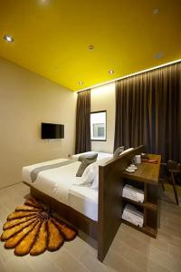 Yan (SG Clean, Staycation Approved) - 35