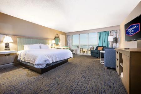 Hampton Inn Virginia Beach Oceanfront North - 95
