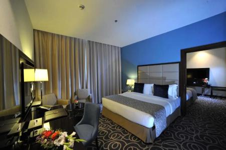 Ramada Abu Dhabi Corniche - 33