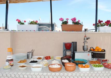 Buhara Family Inn - 13