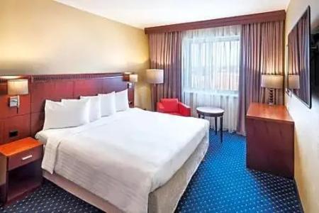 Courtyard by Marriott Prague City - 54