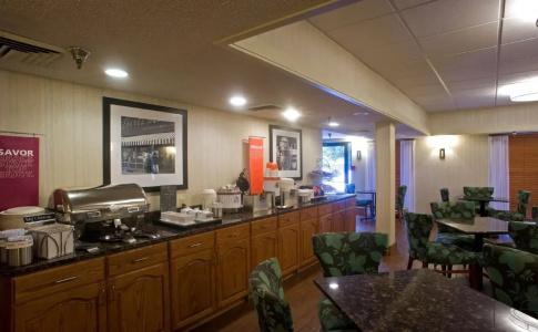 Hampton Inn-South - 25