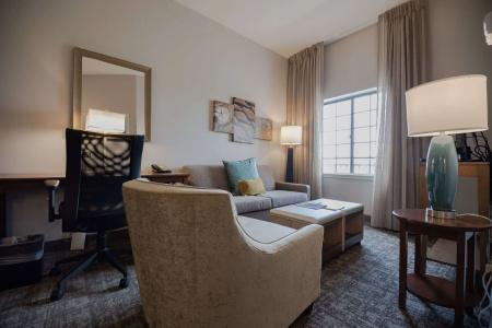 Sonesta Es Suites Baton Rouge - 3