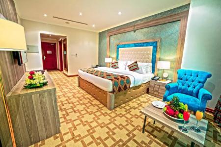 Sapphire Plaza - 44