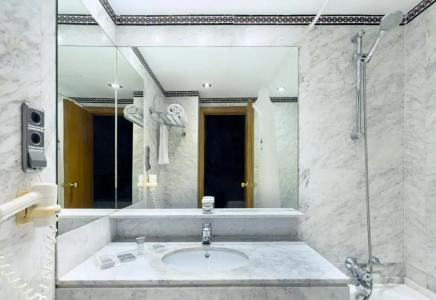 Catalonia Giralda - 37