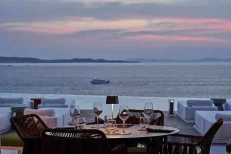 Kouros & Suites - 11