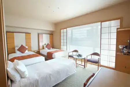 Niwa Tokyo - 1