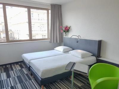 Maxhotel - 0