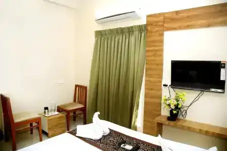 Apollo Court (Apollo hospital,Sankara natralya, US consulate - 27