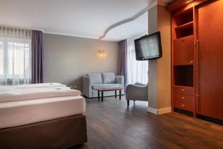 Best Western Goldenes Rad - 52