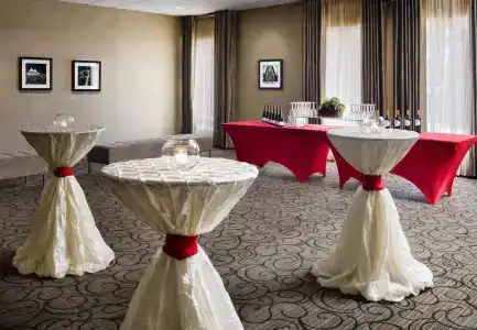 Deltas by Marriott Waterfront - 27