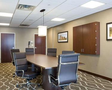 Comfort Suites Medical Center - 22