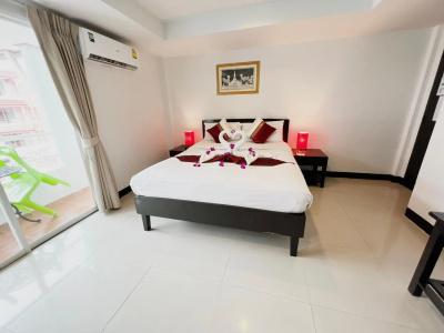 Silver Resortel - 8