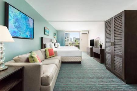 Courtyard by Marriott Waikiki Beach - 69