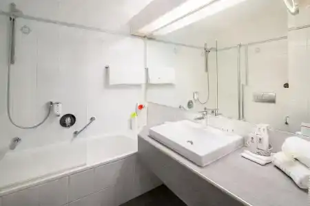 Best Western Plus ParkErding - 8